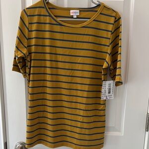 Large Women’s Striped Mustard and Navy T-Shirt